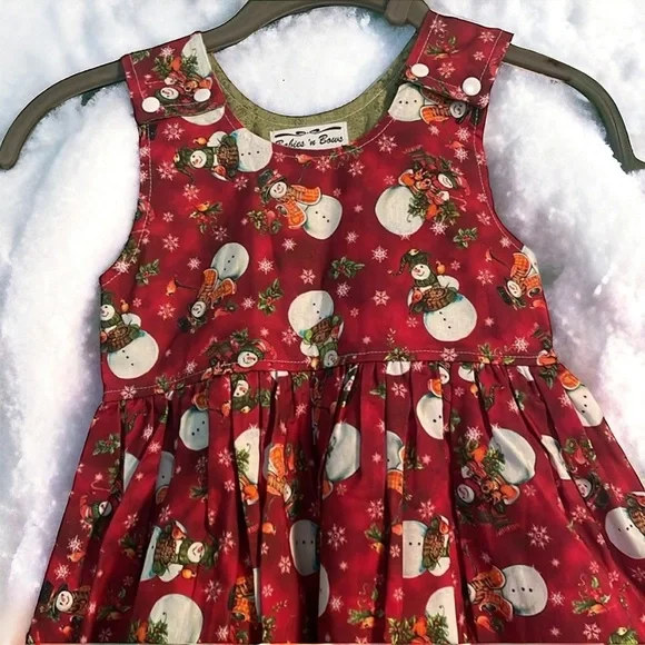 Babies and Bows handmade dress/jumper w/matching doll dress snowman design - Picture 3 of 13
